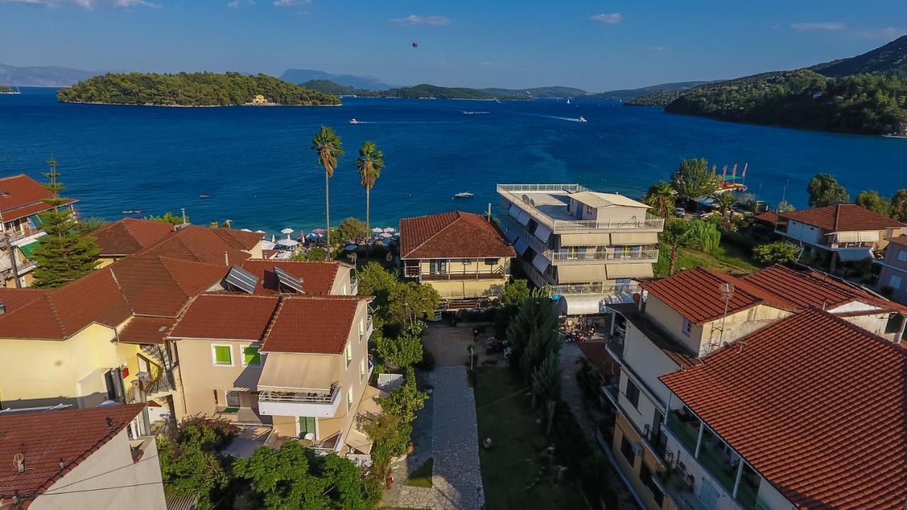 Elati Beach Aparthotel Nidhrion Exteriör bild